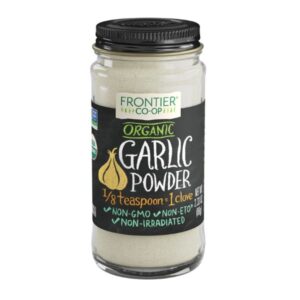 Front view of Frontier Co-op® Organic Garlic Powder 0.46 lb package with no artificial ingredients, non-irradiated, and kosher.